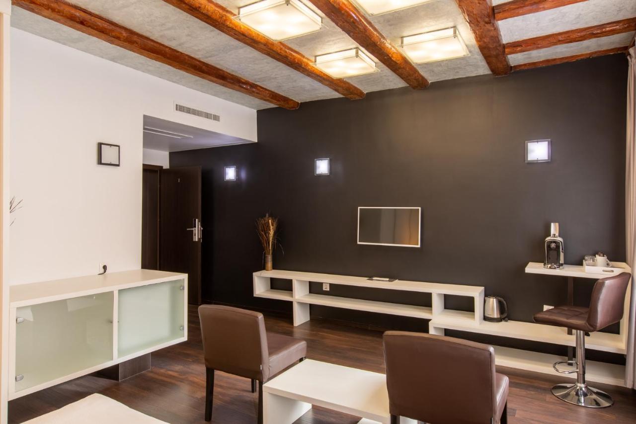 Vendi Grand Square Residence Sibiu Exterior foto